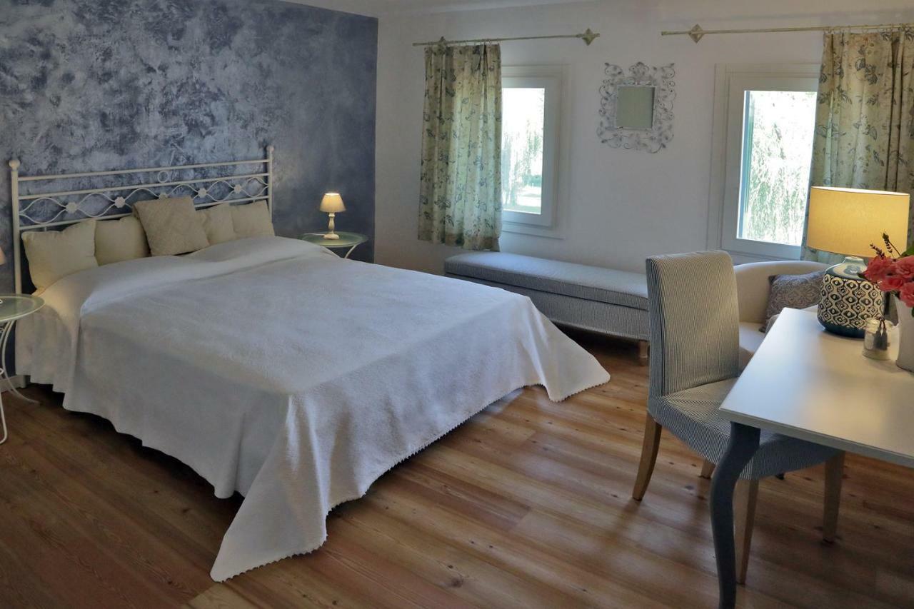 La Fonte Bed & Breakfast Fontanafredda Екстериор снимка