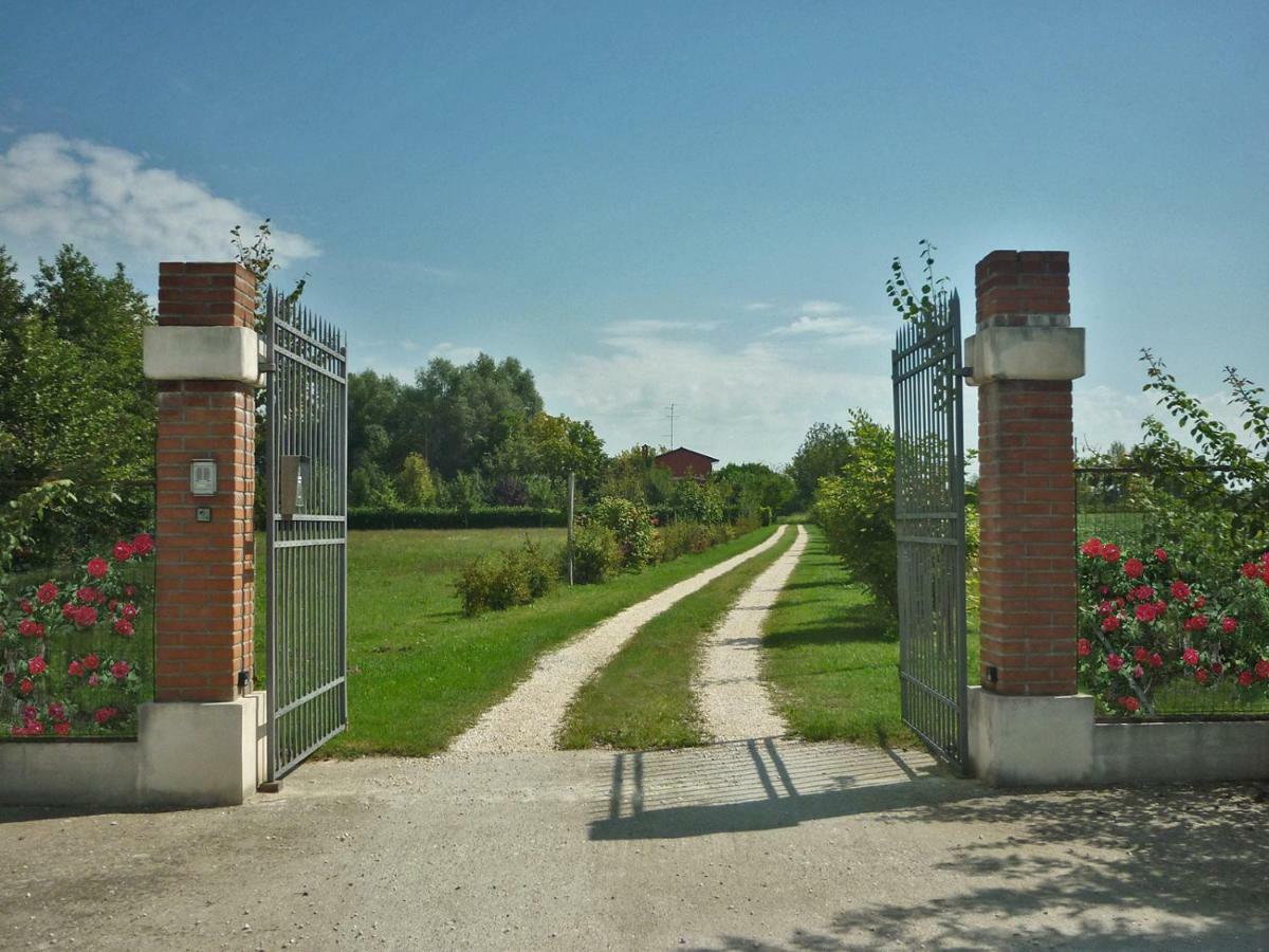 La Fonte Bed & Breakfast Fontanafredda Екстериор снимка