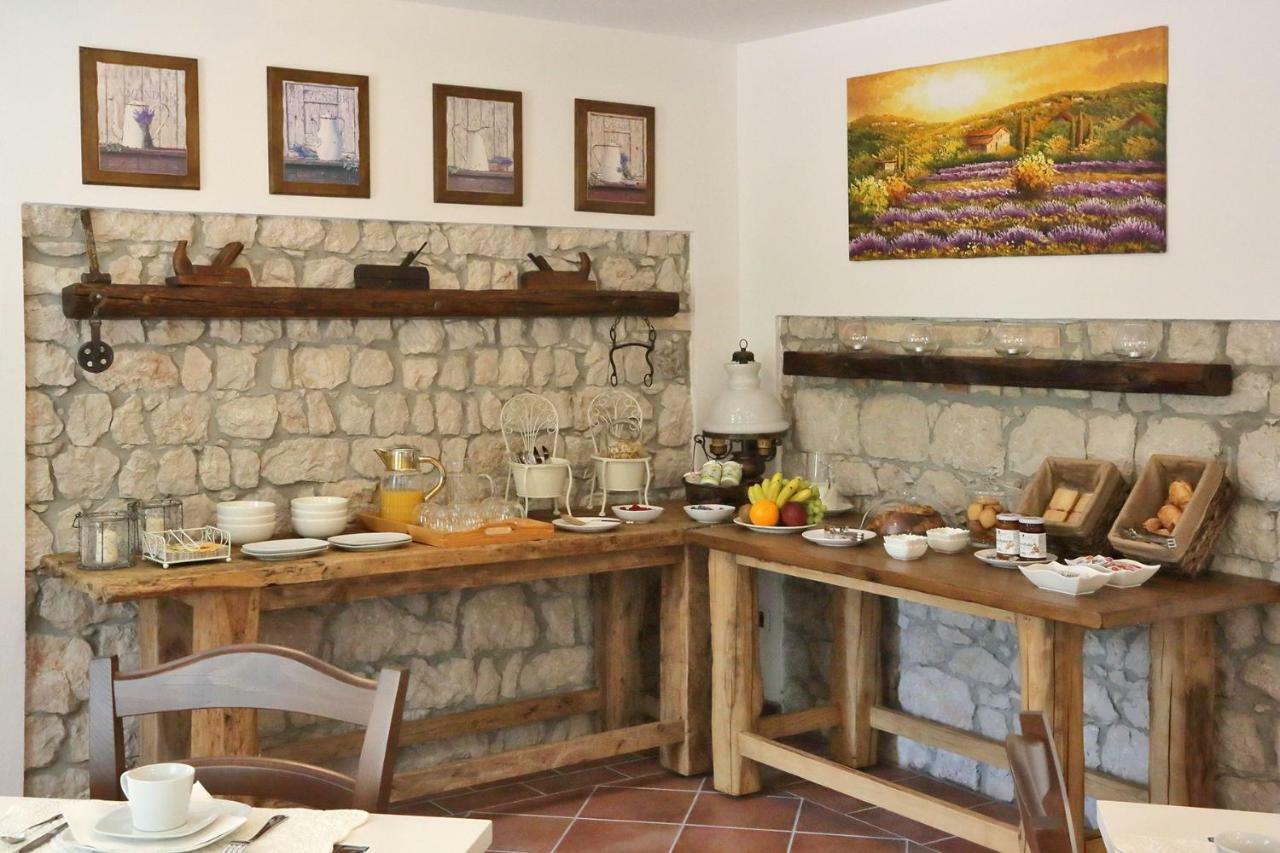 La Fonte Bed & Breakfast Fontanafredda Екстериор снимка
